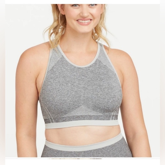 SPANX Seamless Sculpt Cloudy Grey High Scoop Neck Crossback Sports Bra Women S/P - Picture 2 of 8
